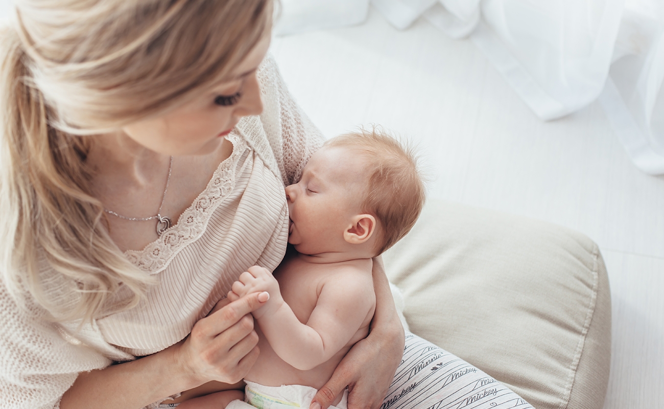 5 věcí, kterým se při kojení vyhněte obloukem